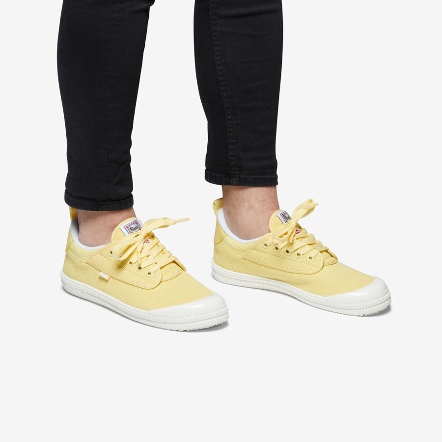 STREETS - PADDLE POP BANANA